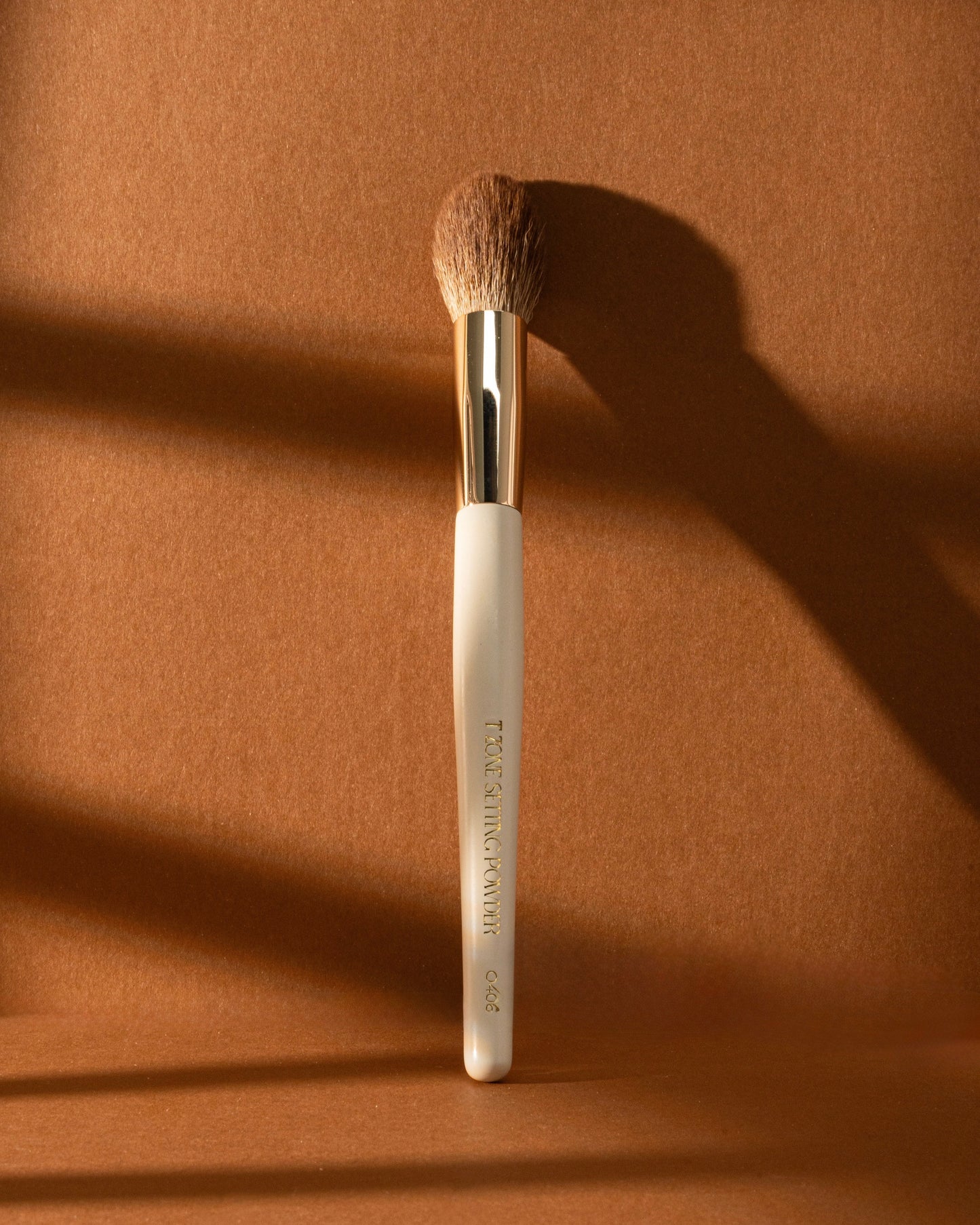 T Zone Setting Powder Brush – O406